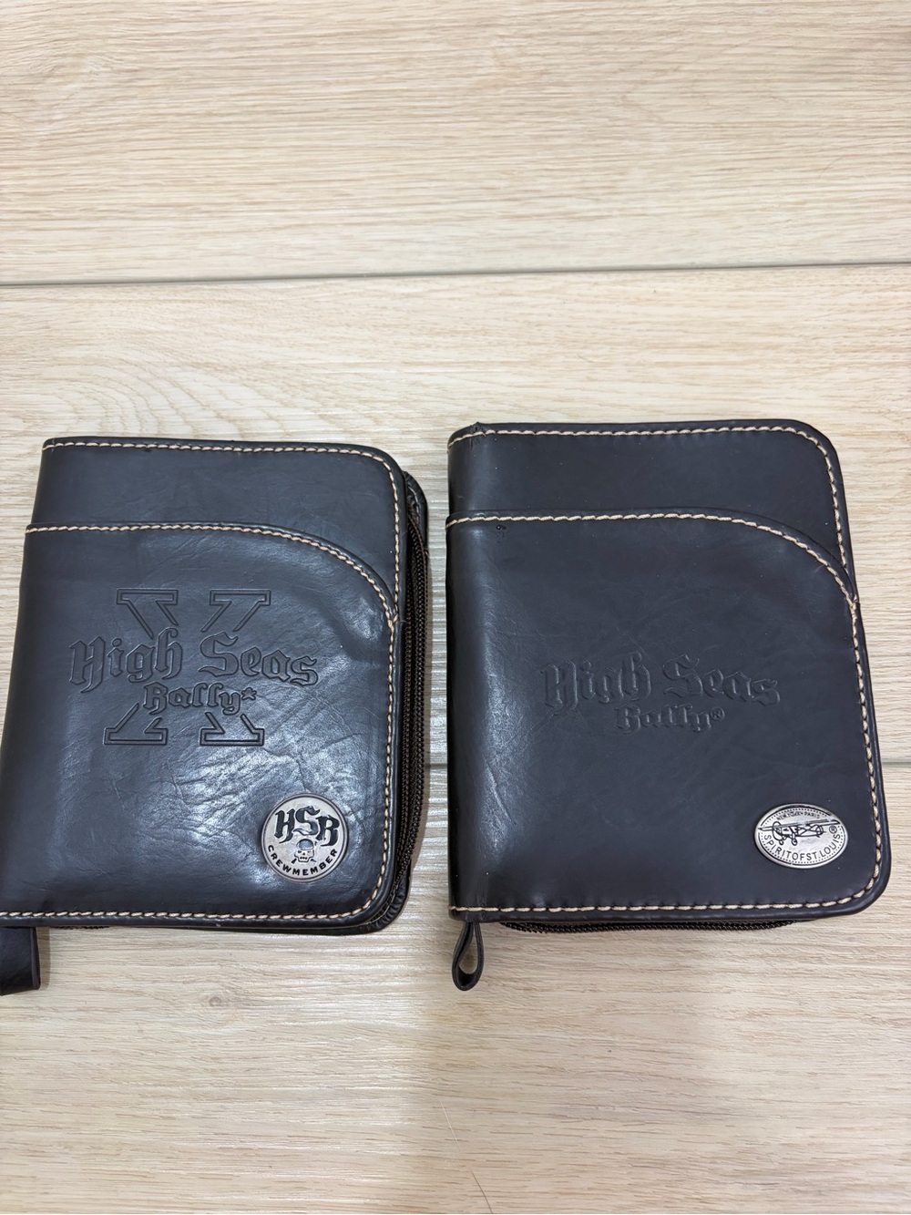 High Seas Rally Set Of 2 Dark Brown Leather Zip Wallet - Men Accessories